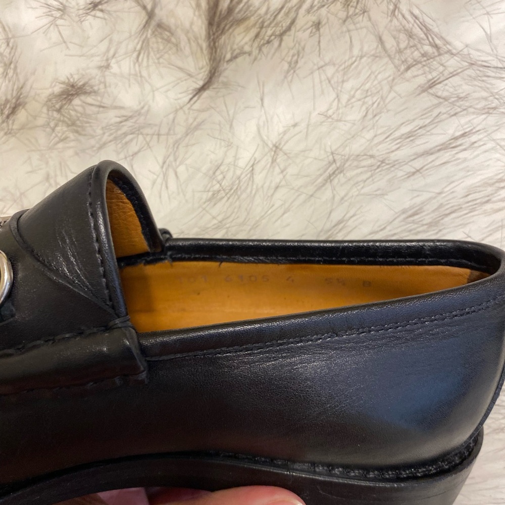 Authentic Gucci Black Leather Horsebit Women’s Loafers - Picture 6 of 10